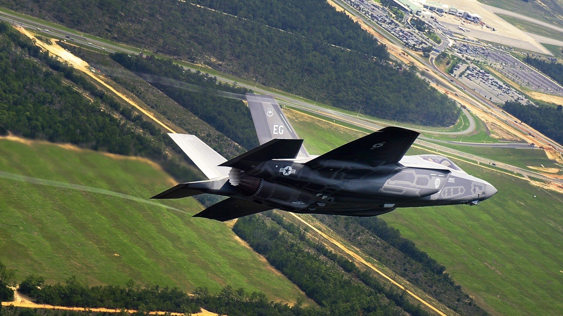 开云体育官方-【罚分争议】比赛中最具争议的判罚时刻回顾，比赛罚款