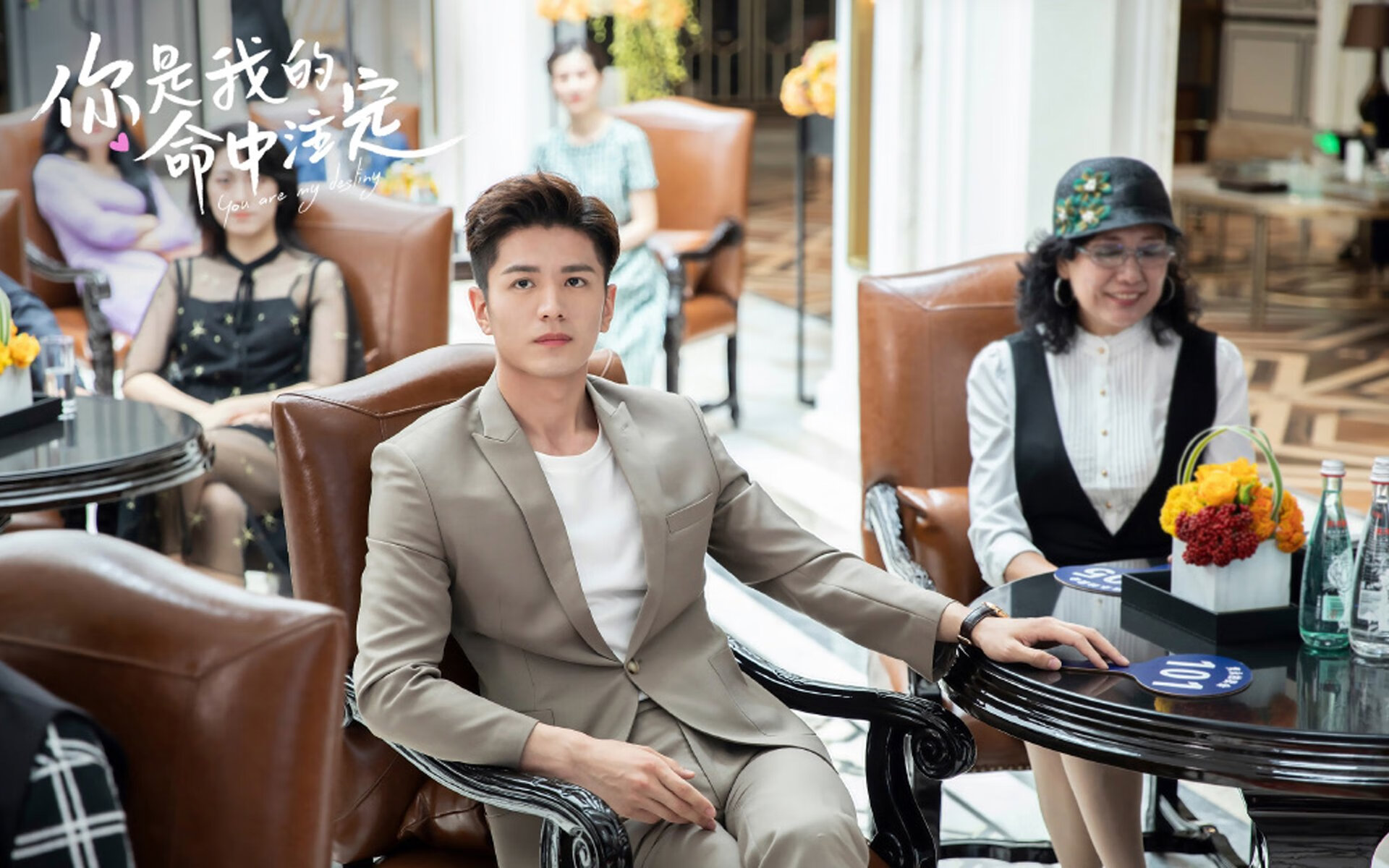 历史性瞬间:突破纪录的神奇表现一览,历史性重大突破